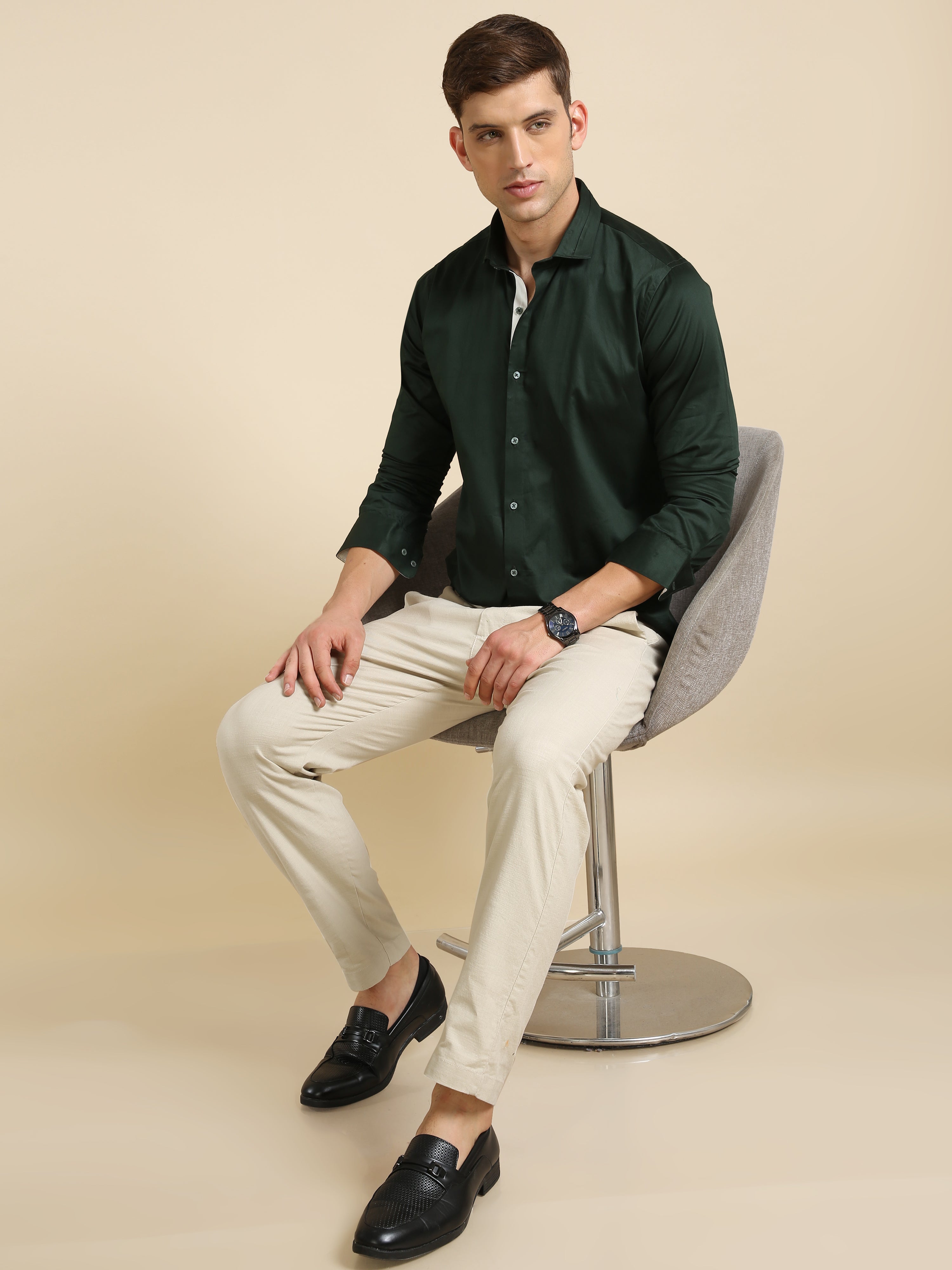 Fashion-forward Plain Shirts